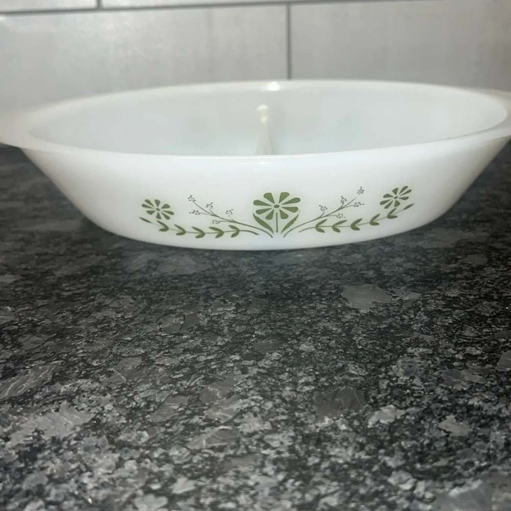 Divided milk glass casserole dish. Green floral daisy pattern 8x5. Excellent